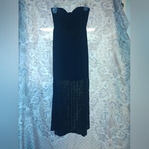 Lined lace sweetheart strapless sundress